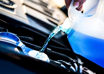 Help us improve the design of our screw-on nozzle to prevent leaks and spills