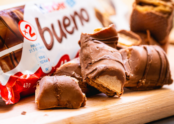 Kinder Bueno new pack design contest