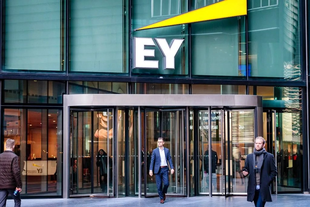 EY Student & Entry-Level Programs - Career Launch Opportunities