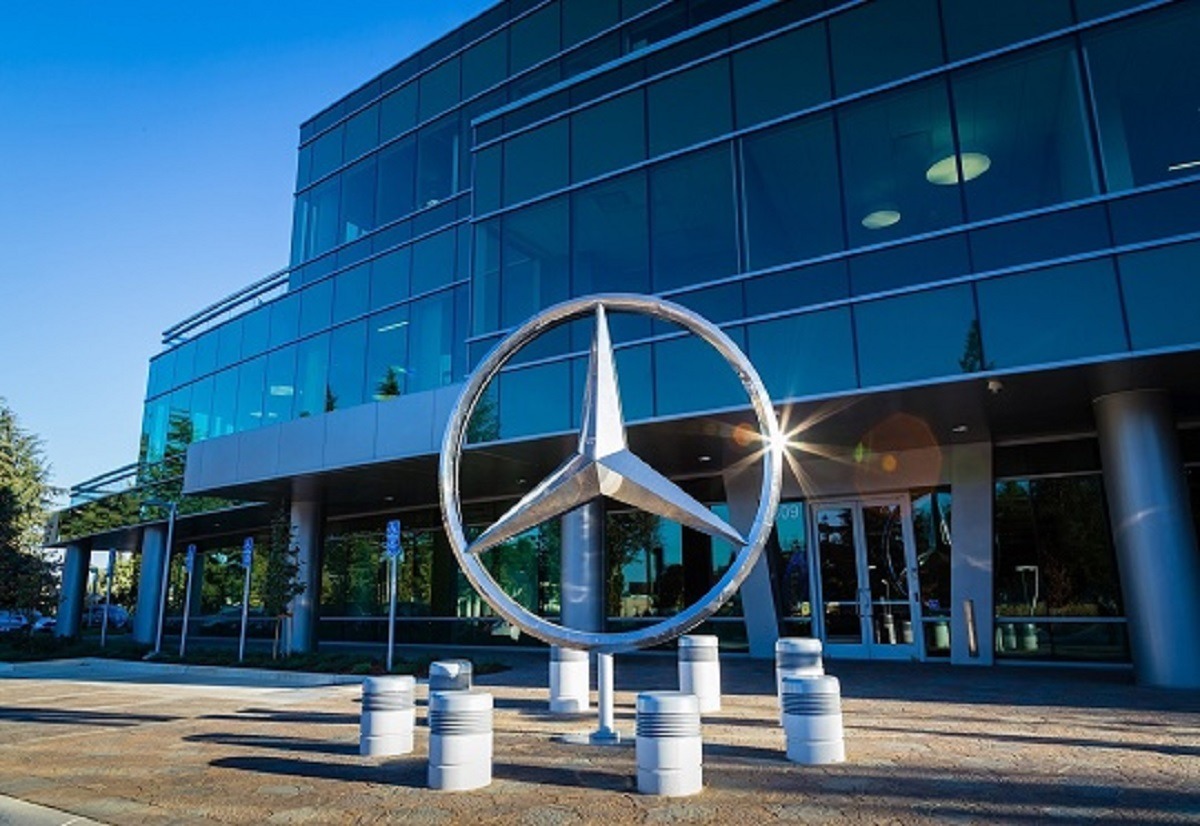 Mercedes-Benz Internship Program