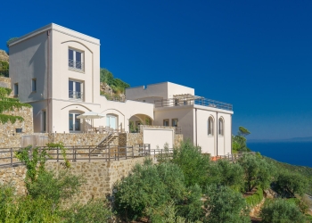 Transform Historic Villa Gioia into a Modern Senior Residence
